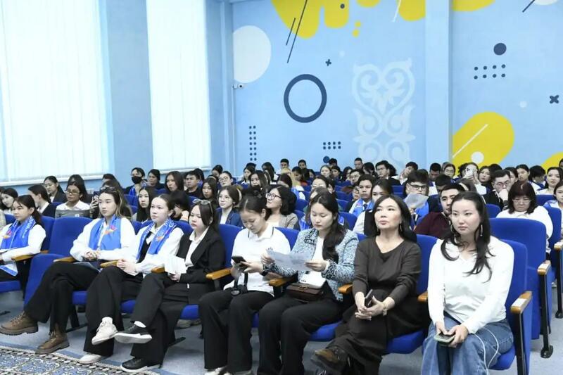 «Юный лидер»: масштабный форум о волонтерстве прошел в Астане