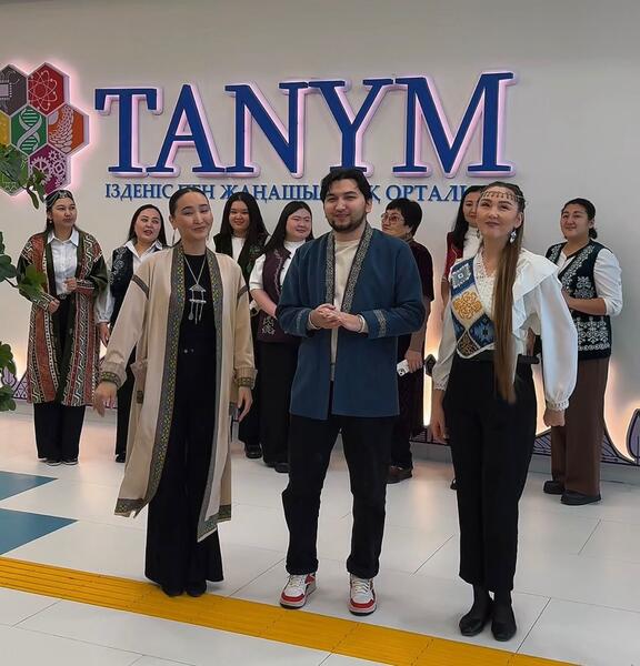 Столичные педагоги запустили новый тренд в честь Дня благодарности