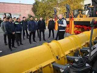 Дархан Сатыбалды поручил расширить объемы уборки и благоустройства Алматы в 2026 году