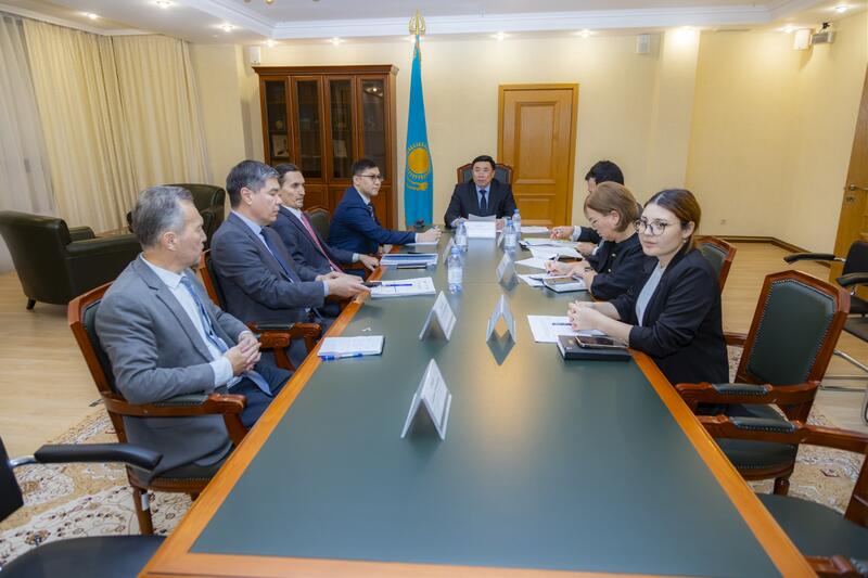 МНЭ, Национальный банк и АРРФР завершили серию совещаний по разъяснению Программы совместных действий на 2026–2028 годы