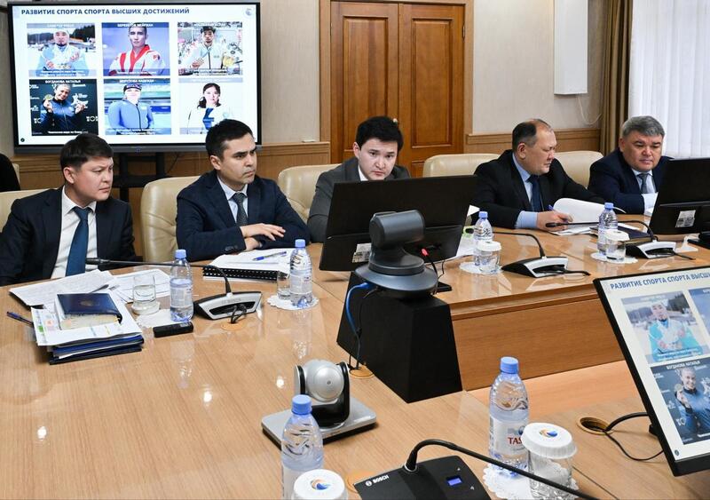 В ходе заседания акимата также рассмотрели вопросы развития спорта и специальной экономической зоны «Qyzyljar»