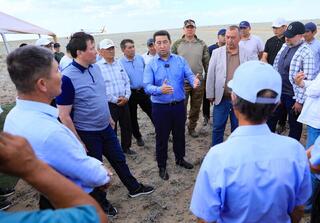 Актуальные вопросы аграрной отрасли Айдарбек Сапаров обсудил на встречах с фермерами Актюбинской области