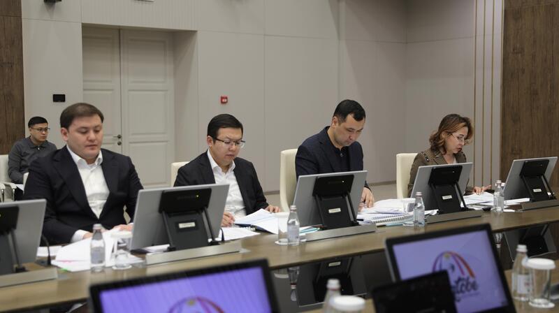 Глава региона принял акимов и руководителей управлений