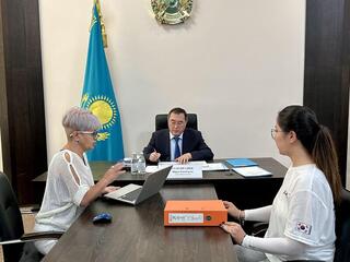 Аким Алматинской области провел личный прием граждан: рассмотрено 15 обращений, даны соответствующие поручения