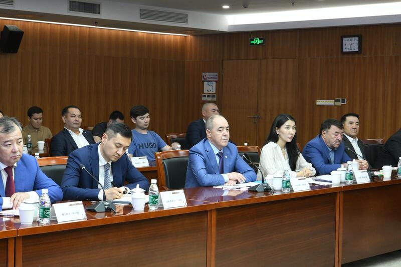 Офисы компаний из ЗКО будут открыты в Китае