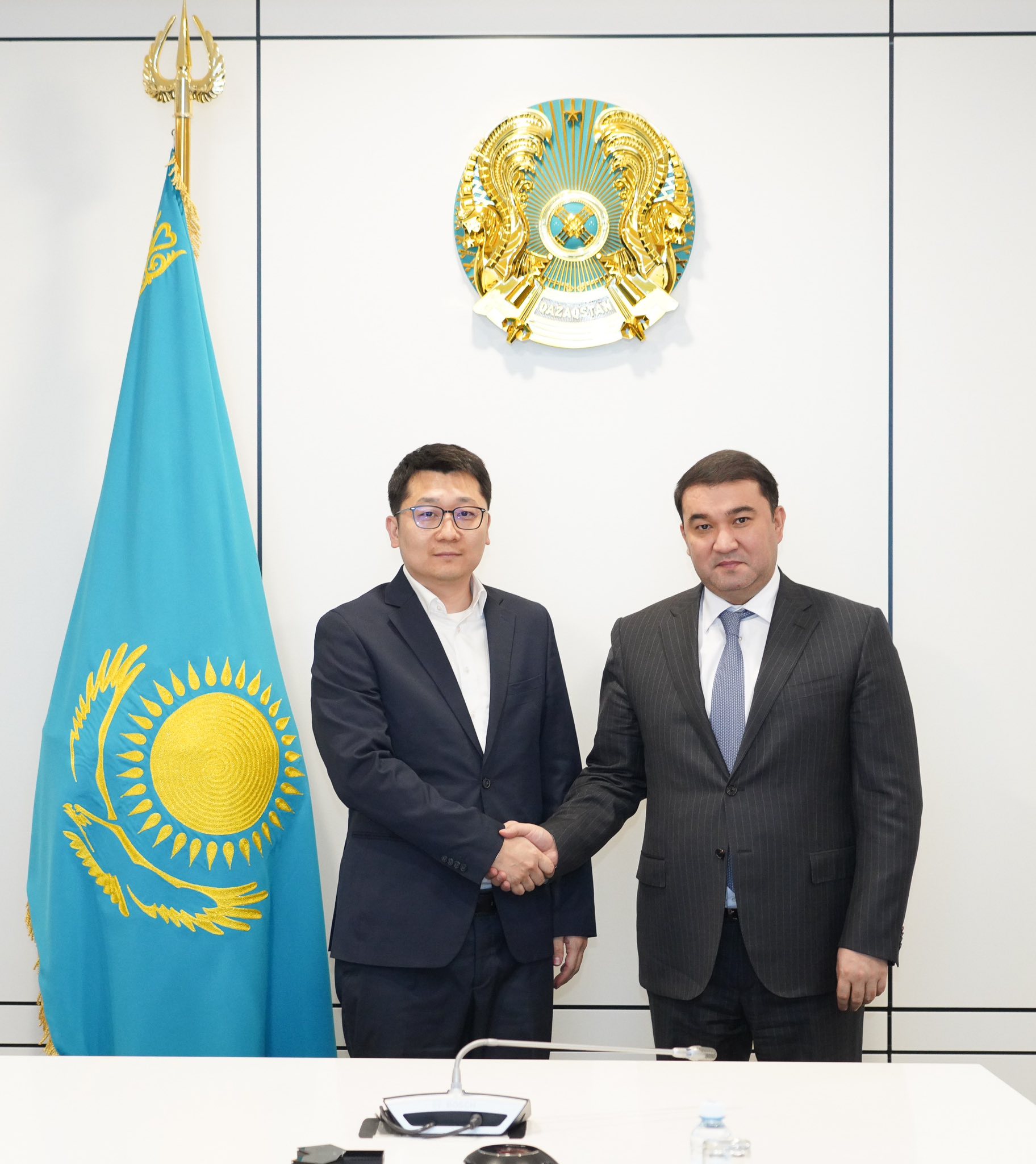 В ТУРКЕСТАНЕ ПРОВЕДЕНЫ ПЕРЕГОВОРЫ ПО ОТКРЫТИЮ ЛОГИСТИЧЕСКОГО ЦЕНТРА ДЛЯ ПЕРЕВОЗКИ ТОВАРОВ В ЕВРОПУ