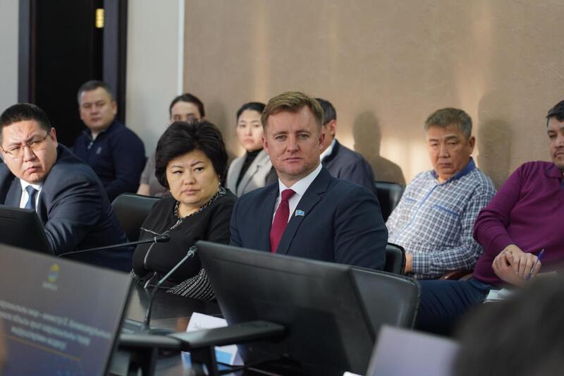 Ермек Кенжеханұлы провел встречу с населением Акмолинской области