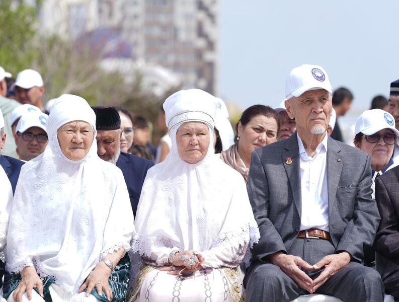 В ТУРКЕСТАНЕ ОТМЕТИЛИ ПРАЗДНИК ЕДИНСТВА НАРОДА