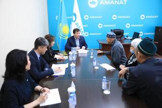 Аким области провел личный прием граждан