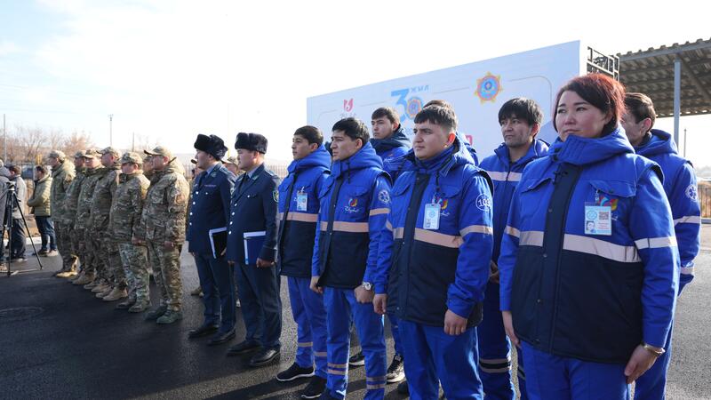 Глава МЧС дал старт работе первого в Казахстане универсального комплекса пожарных, медиков и полиции