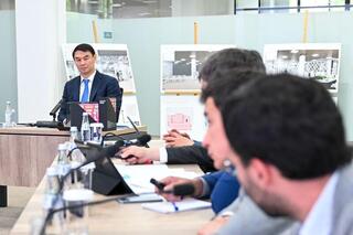 Аким Алматы ознакомился с проектами формирования пяти полицентров города