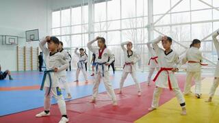 Новый физкультурно-оздоровительный комплекс открыли в столичном районе Алматы