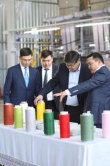 В рамках рабочей поездки в г. Шымкент Министр финансов Республики Казахстан Мади Такиев посетил Специальную экономическую зону «Оңтүстік» (далее - СЭЗ), которая была создана в 2005 году в целях создания полноценного текстильного кластера в регионе