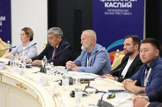 На форуме «Казыналы Каспий» обсудили развитие рыбной отрасли и сохранение экосистемы Каспия