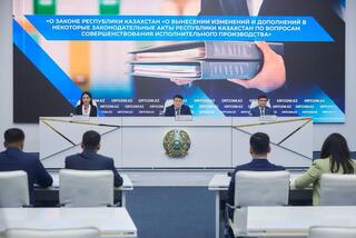 Вице-министр юстиции Республики Казахстан Даниэль Ваисов провел брифинг для представителей средств массовой информации на площадке Службы центральных коммуникаций при Президенте Республики Казахстан