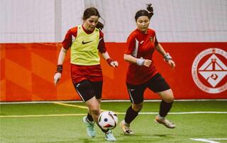 Футбольный клуб «Шахтёр» сформировал женскую команду