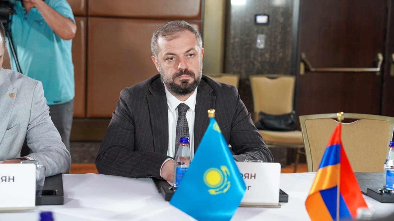 Казахстан и Армения создадут рабочую группу для наращивания взаимной торговли АПК
