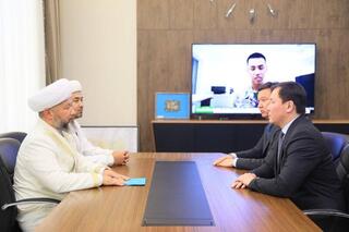 Аким области Асхат Шахаров встретился с председателем Духовного управления мусульман Казахстана, главным муфтием Наурызбаем кажы Таганулы