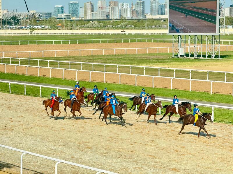 В Астане определились победители скачек с призовым фондом 120 миллионов тенге
