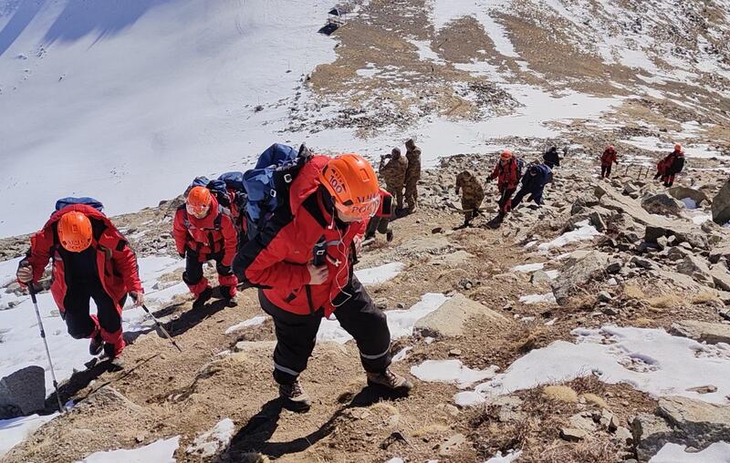 Спасатели МЧС напоминают о мерах предосторожности в горах зимой
