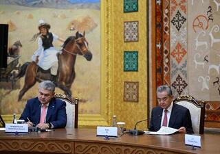 Глава МИД Казахстана провёл ряд двусторонних встреч на полях заседания Совета министров иностранных дел государств-членов Шанхайской организации сотрудничества