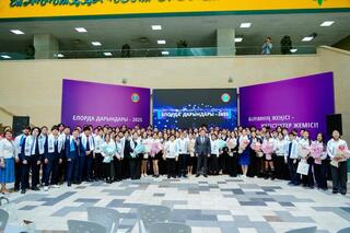 Столичных школьников-победителей и призеров международных олимпиад чествовали в Астане