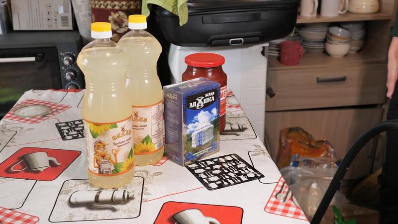 «Марафон добрых дел»: в Астане сотням семей вручили продуктовые корзины