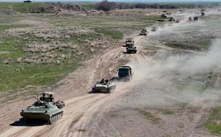 В Сухопутных войсках стартовали многостепенные командно-штабные учения