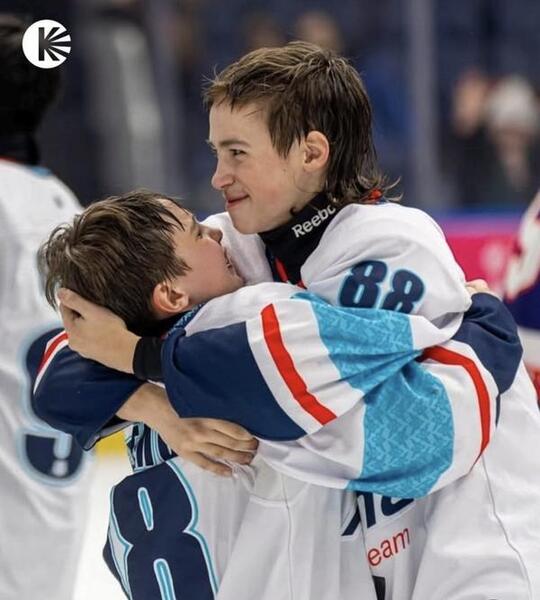 Карагандинские хоккеисты вместе с Astana Team взяли золото на международном турнире в Канаде