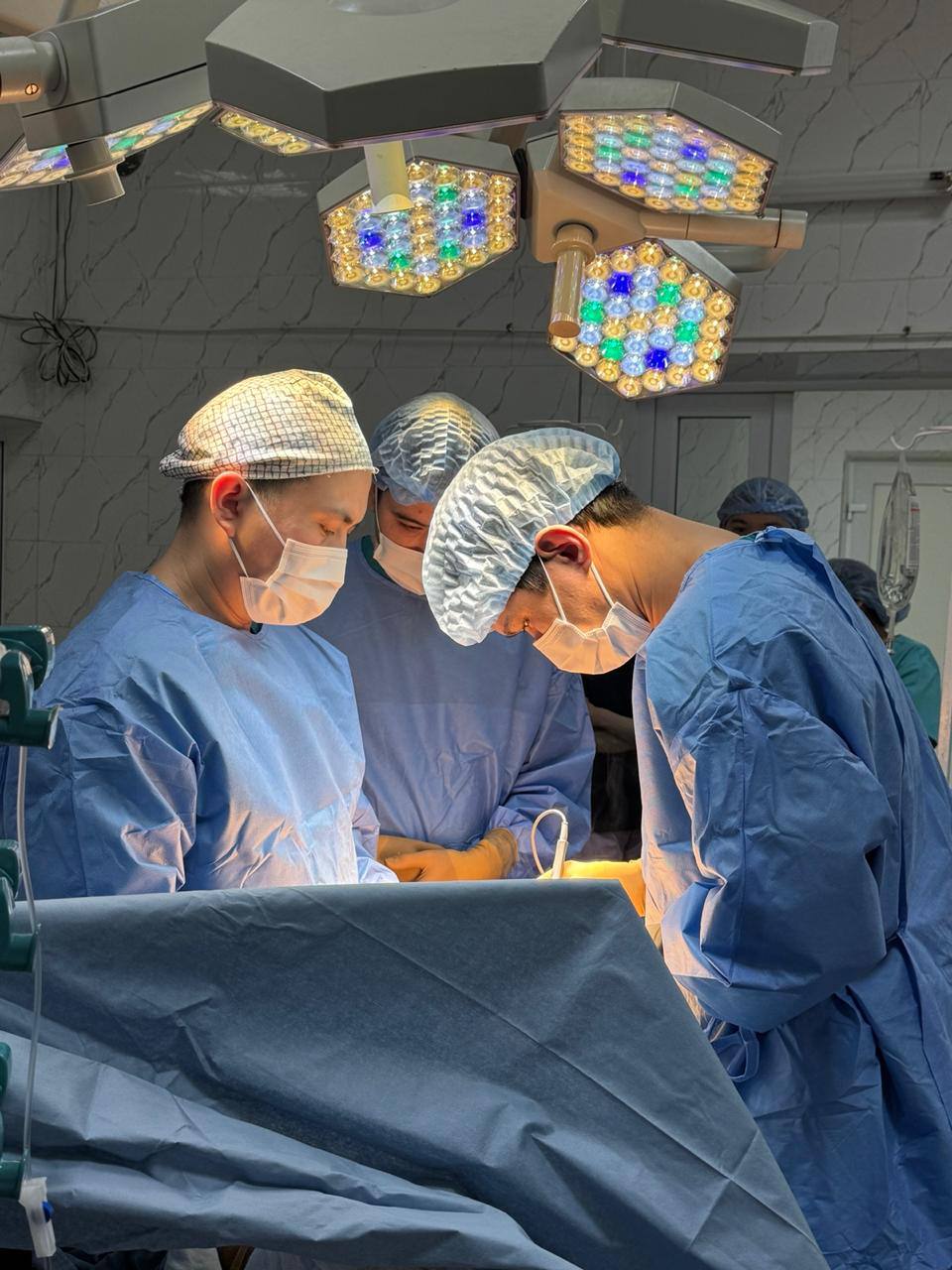 В АКМОЛИНСКОЙ ОБЛАСТИ ПРОВЕДЁН ДОНОРСКИЙ ПРОЦЕСС: ДВУМ ПАЦИЕНТАМ ВЫПОЛНЕНА ТРАНСПЛАНТАЦИЯ ПОЧЕК