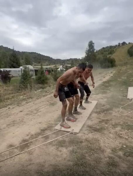 Кто сильнее: в Алматы десантники покорили сложнейшую полосу препятствий