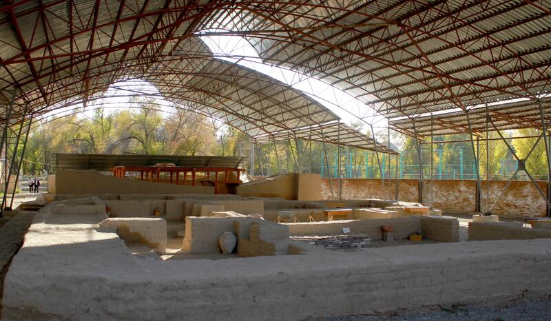 Выполняя поручение Президента: в Жамбылской области построили 35 километров дороги к трём туристическим объектам