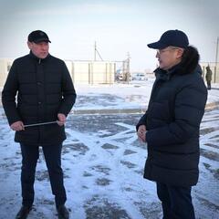 Аким Павлодарской области Асаин Байханов совершил рабочую поездку в Баянаульский район, где оценил ход реализации ключевых инфраструктурных, проектов