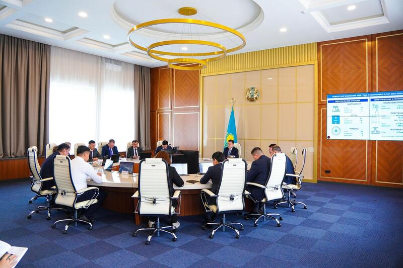 Аким ВКО проинформировал Премьер-министра о подготовке к новому отопительному сезону