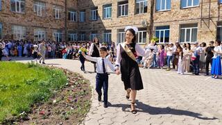 Когда и как завершат учебный год школьники Карагандинской области