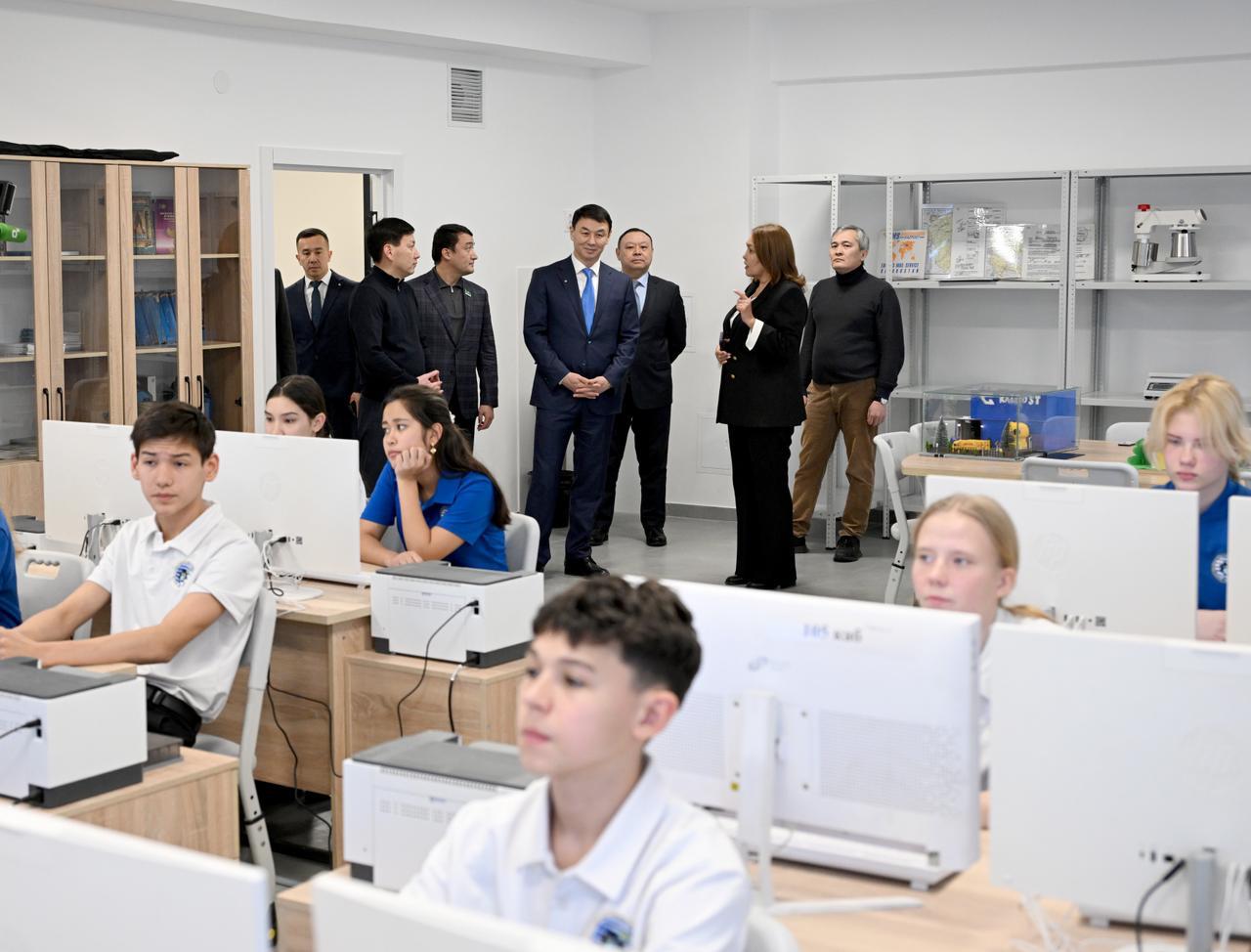 В Алматы открыт обновленный колледж телекоммуникаций и машиностроения