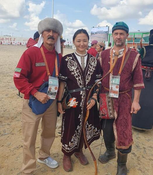 Балхашского тренера по стрельбе из лука признали одним из лучших в стране