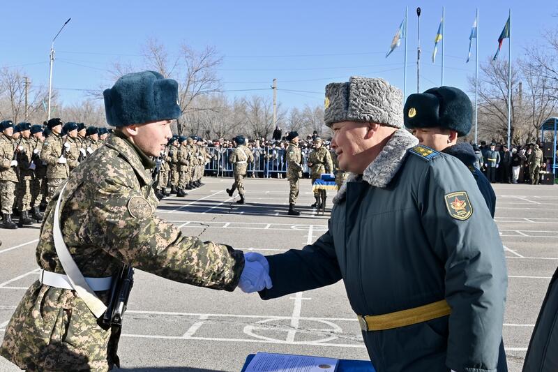 Более 1500 молодых десантников принесли Военную присягу