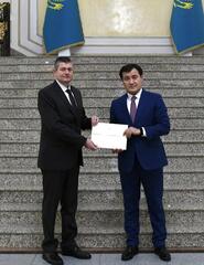 Вновь назначенный Посол Болгарии вручил копии верительных грамот