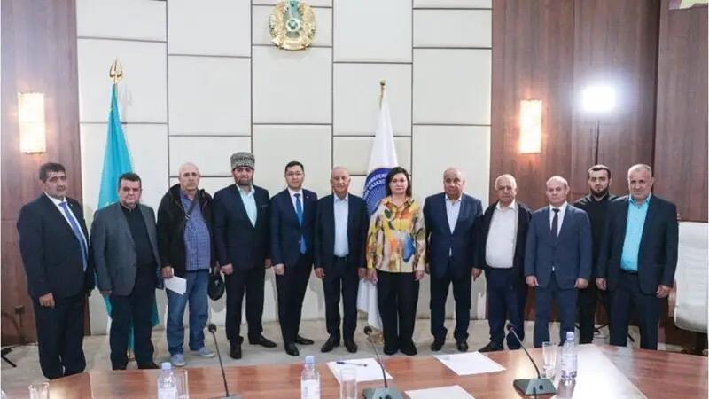 В столичном Доме дружбы обсудили проекты, посвященные 30-летию АНК