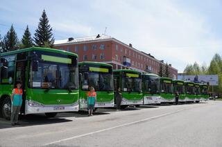 Автопарк Риддера пополнили 25 новых автобусов