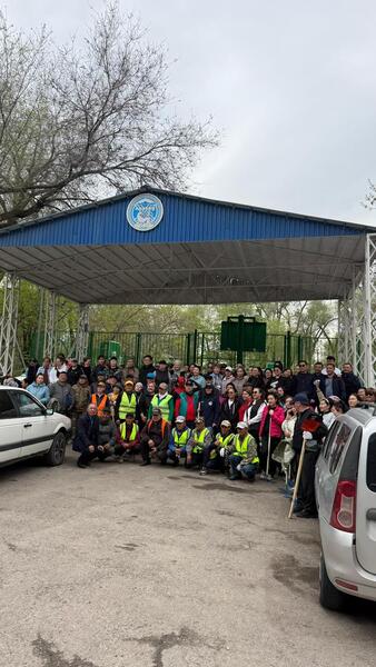 Берег реки Терисбулак очистили от мусора в Медеуском районе Алматы