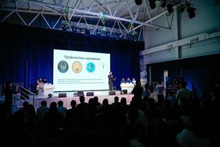 «Астана - город без наркотиков»: блогеры и спортсмены рассказали столичным студентам о вреде наркотических веществ