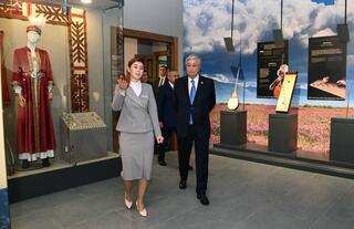 Глава государства посетил Каратальский историко-краеведческий музей