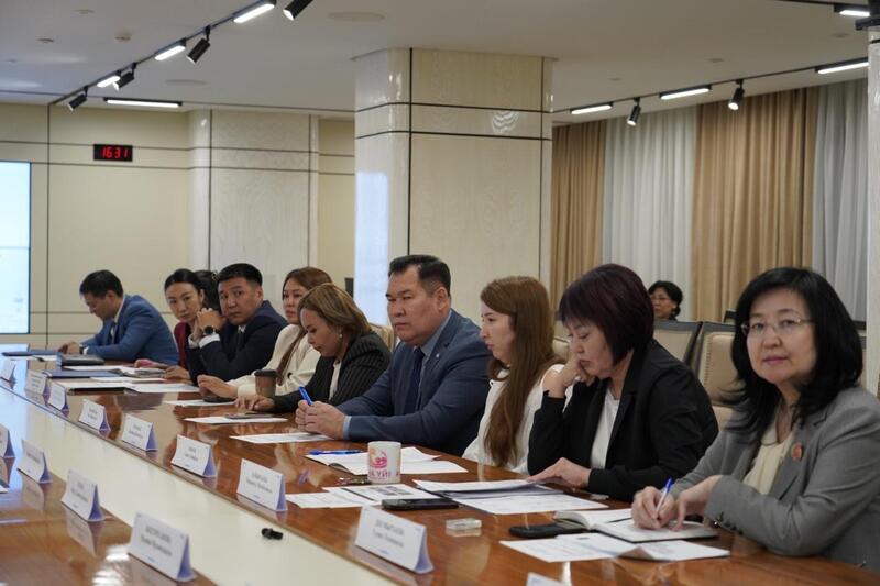 Благополучие матери и ребенка в центре внимания: в Астане прошло специальное совещание