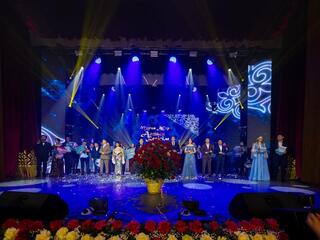 В ВКО прошёл итоговый гала-концерт творческих коллективов городов и районов региона