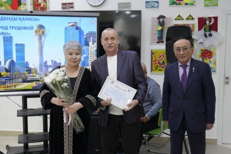 Год рабочих профессий: в Астане провели круглый стол «Встреча с человеком труда»