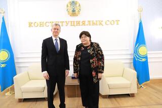 Председатель Конституционного Суда встретилась с Послом США в Казахстане