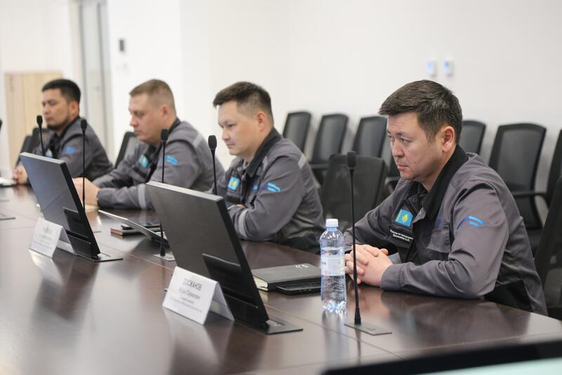 В Атырау проверен ход планового ремонта на газохимическом комплексе KPI