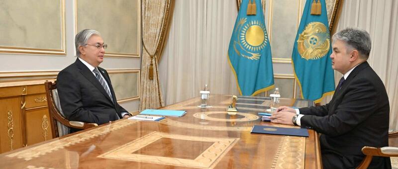 Глава государства в Акорде принял акима Восточно-Казахстанской области Ермека Кошербаева